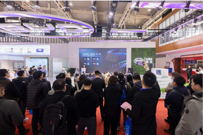 CESC2025|比亚迪新品重磅发布 双奖荣誉加冕