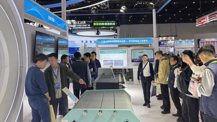 直击闪耀时刻！2025ESIE星辰新能三大板块共谱储能新章